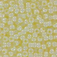 Miyuki rocailles Perlen 8/0 - Butter cream ceylon 8-527